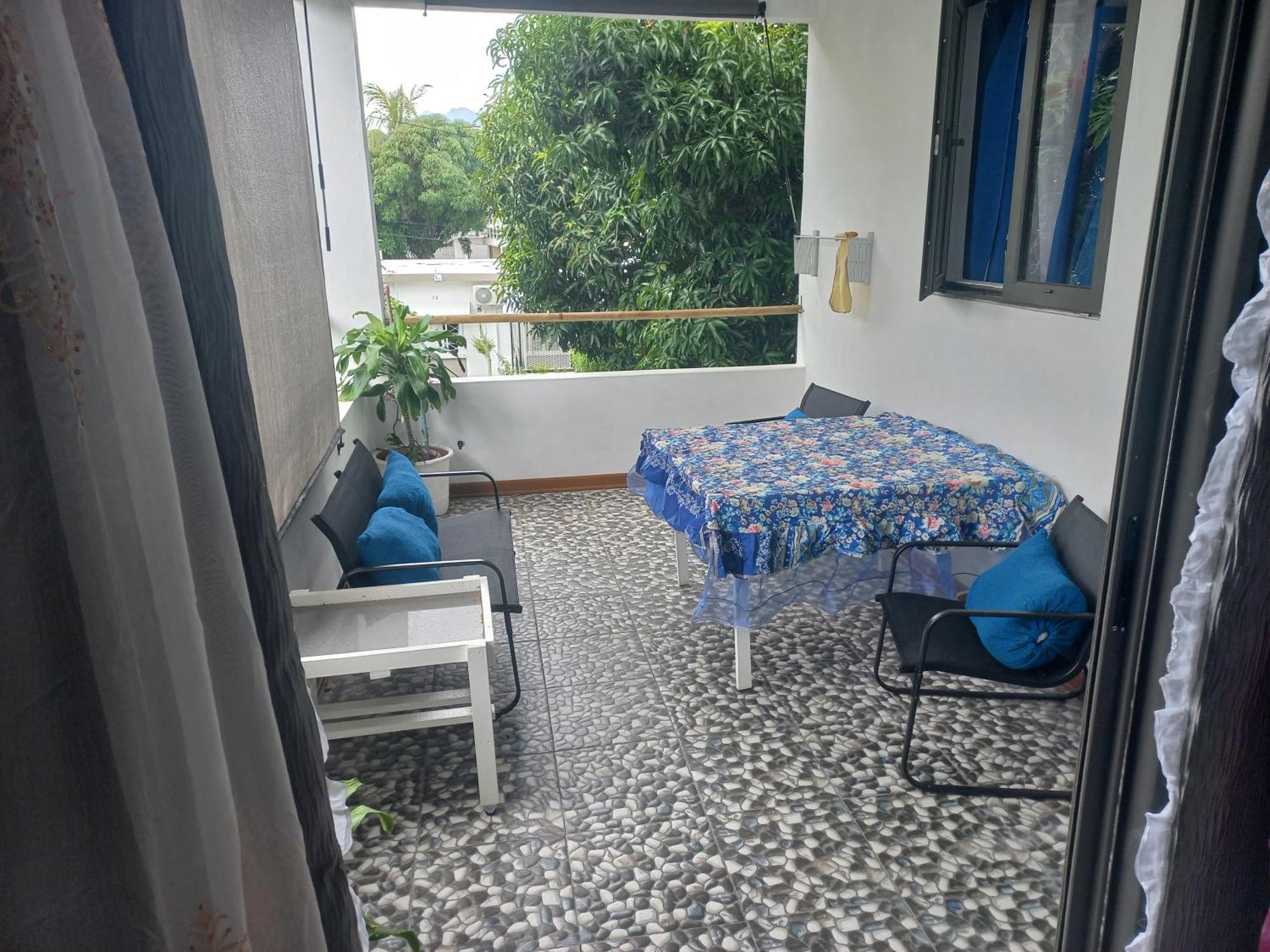 Open Air Cafe & Apartments Port Louis Zimmer foto